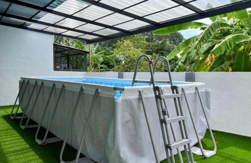Gelam House | Happy 2 Homestay (28 pax) (swimming pool)