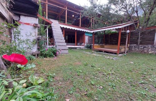 Batrik Hotel | Happy Guest House Kalash Valley
