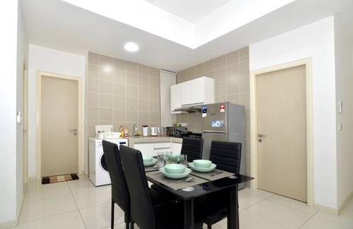 Petaling Jaya Apartment | Happy HomeStay@Icon City PJ Sunway Subang Damansara.