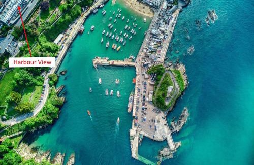 Hele House | Harbour View