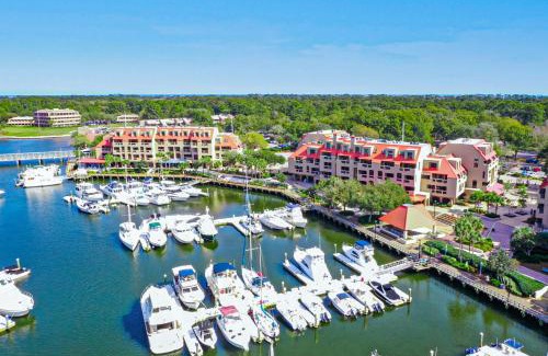 Shelter Cove Apartment | Harbourside 7154