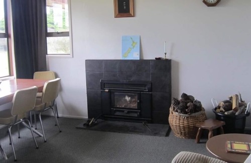 Harwood House | Harbourside Hideaway at Harwood
