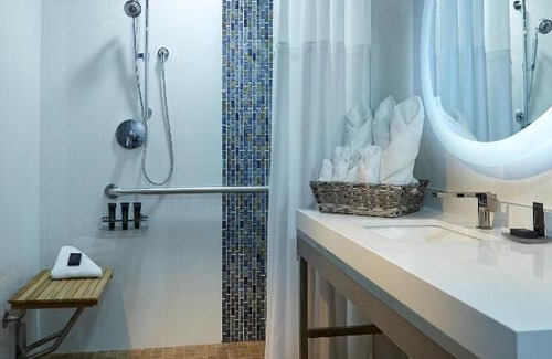 East Daytona Hotel | Hard Rock Hotel Daytona Beach