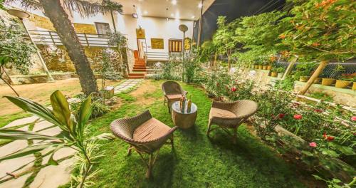 Mount Abu Resort | Hari Niwas - A Boutique Garden Resort Mount Abu