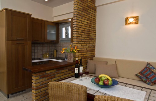 Longos Apartment | Harmony Hotel Apartments - Maisonette KALYPSO 60m² 2 to 5 People Free Wifi