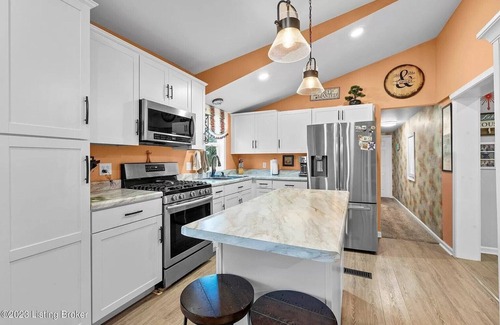 Clarkson House | Harmony Lane at the Lake!