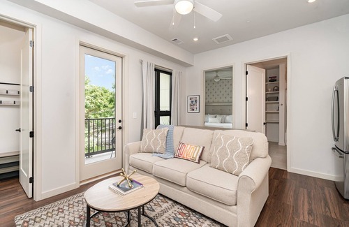 Edgehill House | Harmony Outpost-Pool & Gym-4 Mins To Broadway