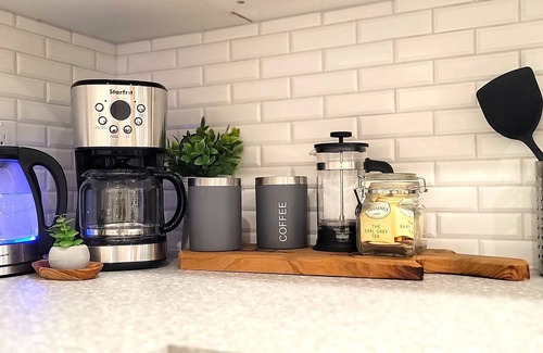 Winnipeg Apartment | Harmony-Peg: A Cozy Urban Escape