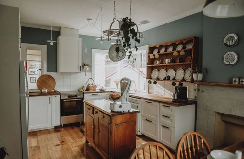 Geeveston House | Hartwood Farm in the Huon Valley