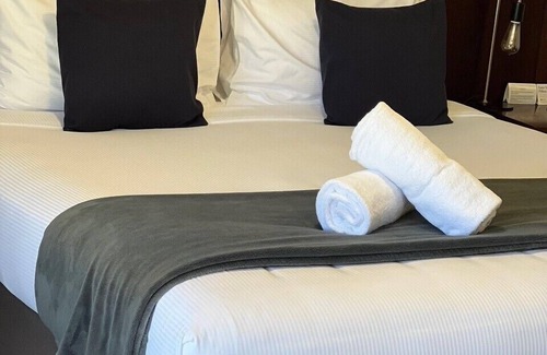 Lowburn Hotel | Harvest Hotel