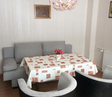 Leinatal House | Haus am Candelaber