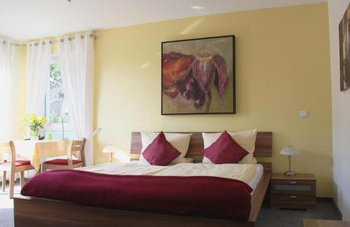 Rheinbreitbach Bed & Breakfast | Haus Hillebrand