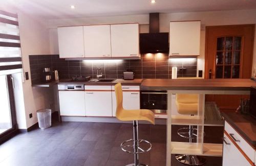 Loef Apartment | Haus Korjässer