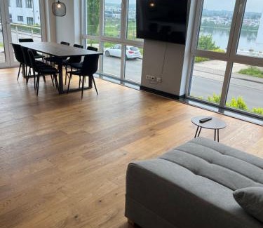 Horde Apartment | Haus mit Panoramablick auf den Phönixsee