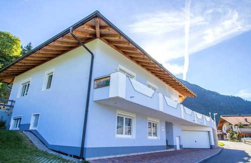Jerzens Apartment | Haus Riedmüller Alexandra (WLan- Skidepod FREE) - Apartment 1