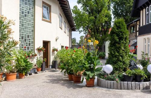 Kalksburg House | Haus zu den Zwei Eichen