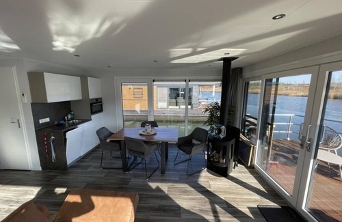 Klitten Apartment | Hausboot für 4 Gäste mit 45m² in Klitten