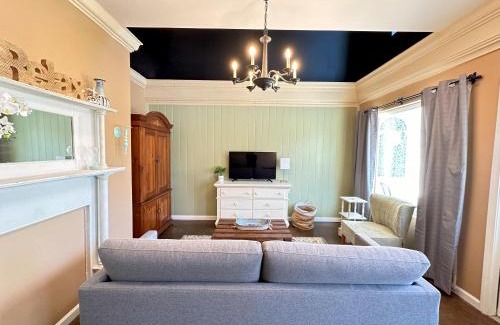 Demorest Apartment | Haven at Hazel~Downtown Loft