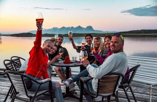 Herøy Hotel | Havkanten Gjestehus