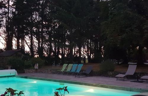 Teille House | Havre de paix avec piscine chauffée, jardin arboré et activités pour tous - FR-1-306-1142