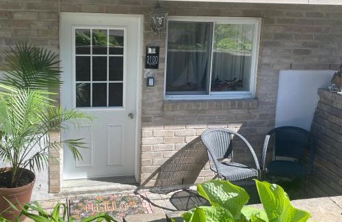 Laval Apartment | Havre de paix