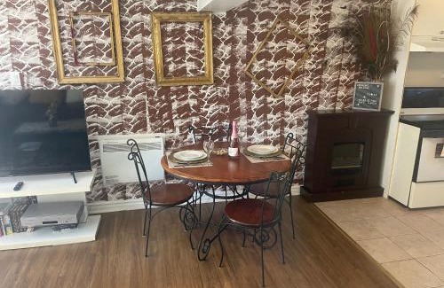 Laval Apartment | Havre de paix