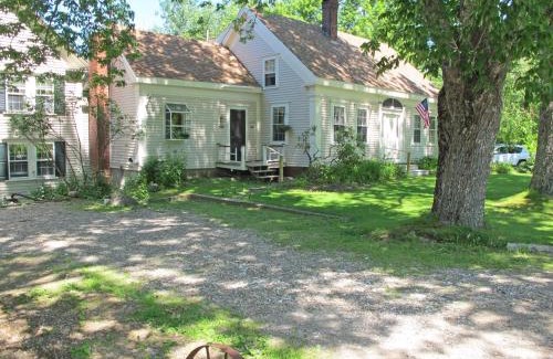 Walpole Hotel | Hawks House Inn