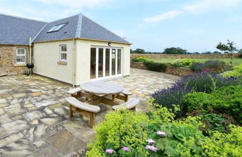 Ormiston House | Hawthorn House
