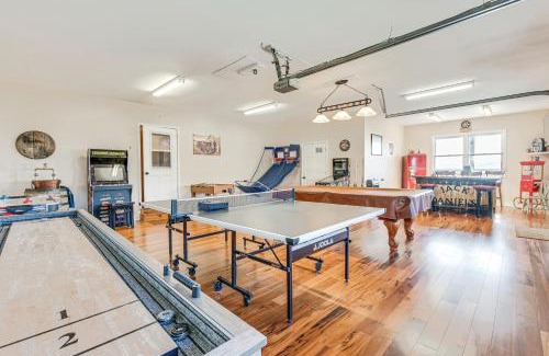 Hayesville House | Hayesville Home with Hot Tub and Mountain Views!