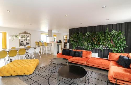 Grange de Lings House | Hayloft