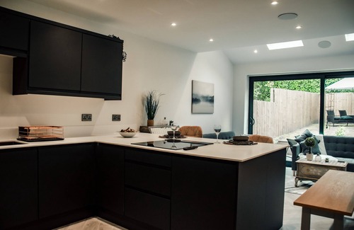 Leeds House | Hayy Modern Townhouse in Leeds
