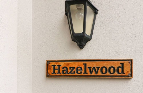 Leap House | HAZELWOOD, family friendly, with open fire in Leap, County Cork