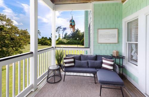 Bermuda Bay House | HC104C1 - The Golden Hour