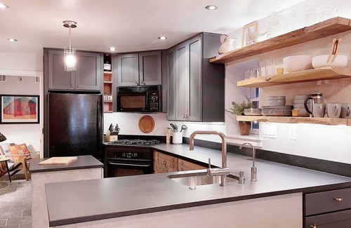 Shaw Condo | Heart of DC! Modern Upscale Comfy 2BR/2BA in Shaw Neighborhood