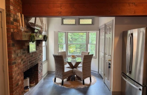 Historic District House | Heart of Downtown Annapolis - History In Style Next to City Dock, Main Street