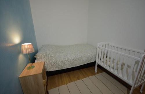 Punavuori Apartment | Heart of Helsinki Center Family Friendly Studio