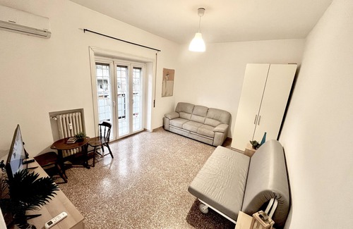 Quartiere XI Portuense Apartment | Heart of Marconi Apartment