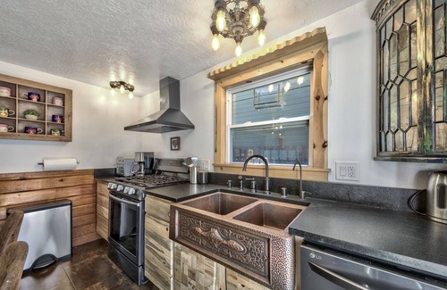 South Lake Tahoe House | ~Heart of Tahoe~Sauna~Massage Chair~Retreat