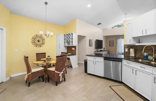 Wellington House | Heart of Wellington - Luxury Home with Heated Pool Pets welcomed
