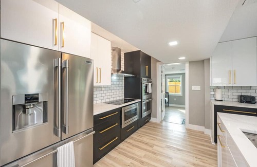 Merritt Island House | Heated Pool, Sleeps 12, Near Beach, Parkside Oasis