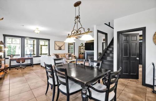 Myrtle Grove House | Heated Private Pool, Pond Views, Fishing, Mins to Carolina Beach
