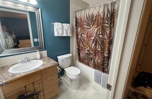Airdrie House | Heavenly Cozy Place Inc