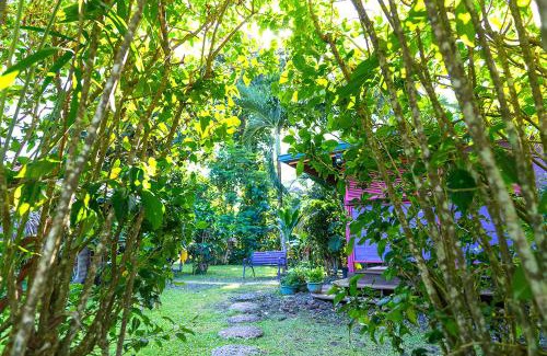 Ha'apiti House | Heimanarii's Lodge - Fare Fetia