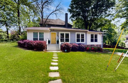 Loring Heights House | Hello Sunshine