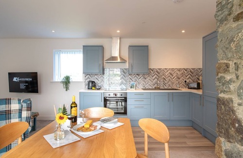 Ty Croes Cottage | Hen Golchdy: Two bedroom cottage in Aberffraw