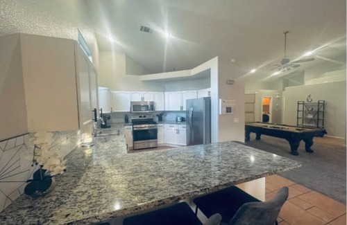 Paradise Hills House | Henderson Home, 5beds, Pool, backyard, pet friendly