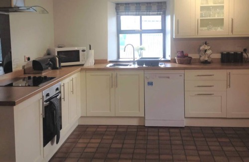 Denbigh House | Hendy in the beautiful Denbigh