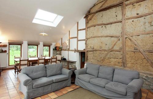 Roumont House | Heritage Holiday Home in Roumont, cleaning included