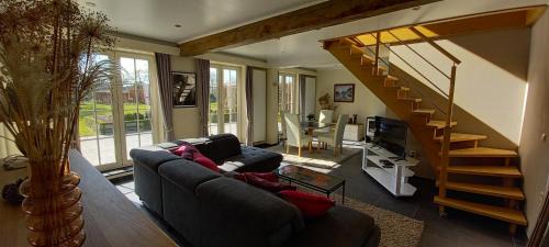 Nederzwalm-Hermelgem House | Hermelgemhoeve - Liriope