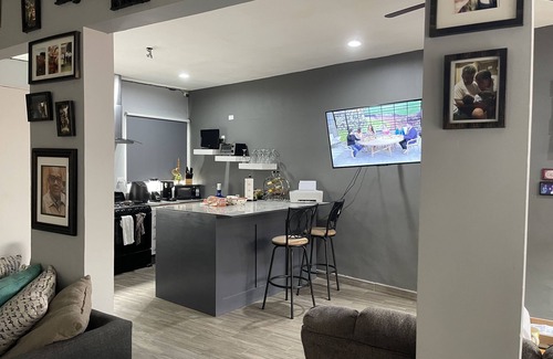 Torreon House | Hermosa Casa en Circuito Cerrado! Cómo estar en casa lejos de casa!